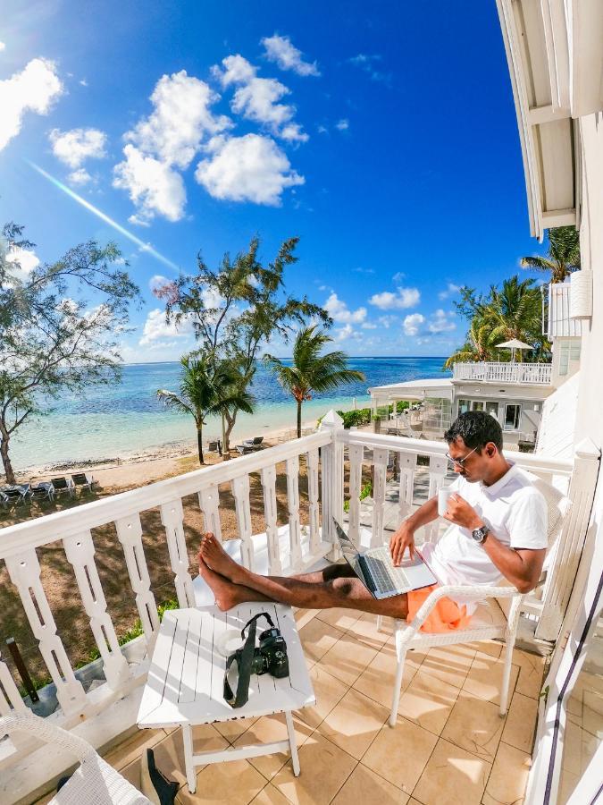 แอสโตรเอีย บีช โฮเต็ล Hotel บลู เบย์ ภายนอก รูปภาพ